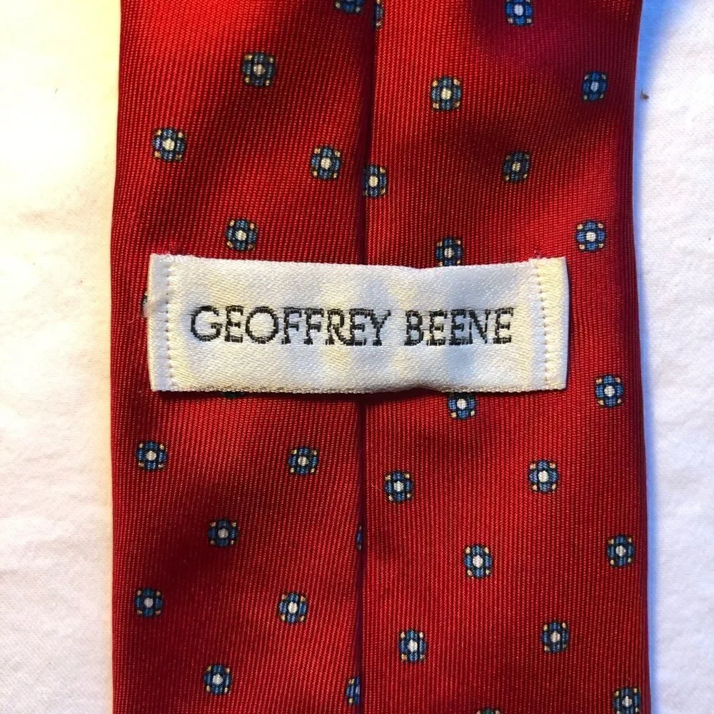 Geoffrey Beene excellent widest